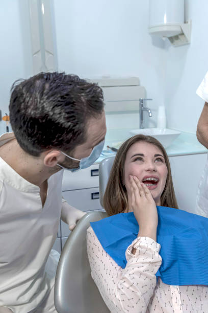 Best Broken or Cracked Tooth Emergency Dentist in Mammoth Spring, AR